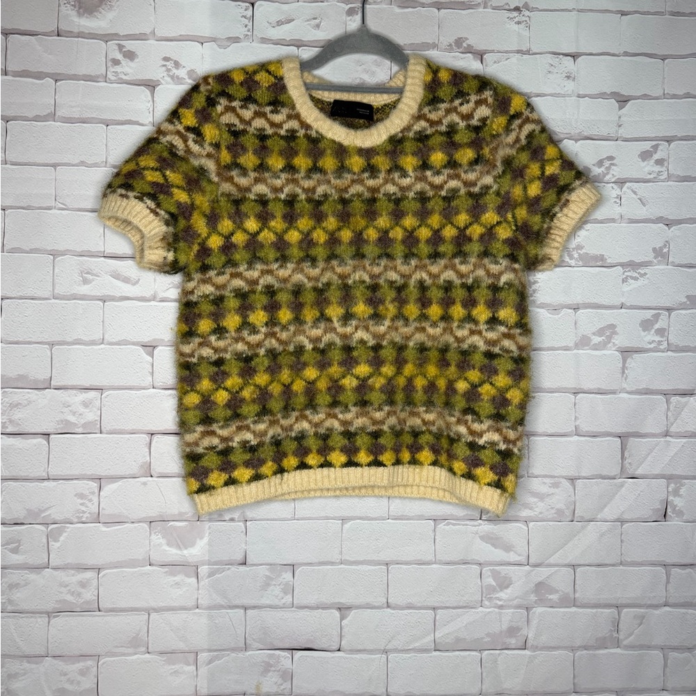 Zara Fuzzy Knit Sweater Top‎ | Short Sleeve | Size M